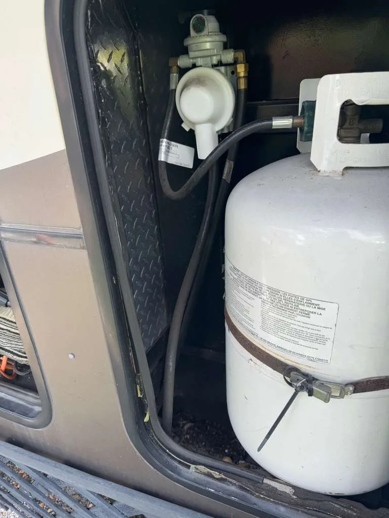 RV propane tank service